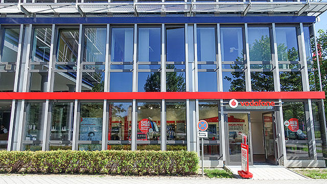 Vodafone-Shop in Unterföhring, Beta-Str. 6-8
